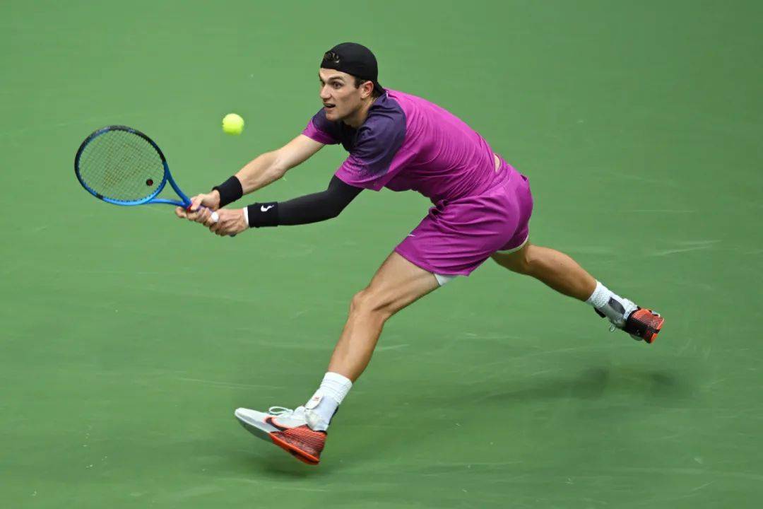 曼城三冠王 曼城三冠王