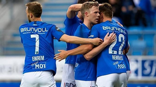 援引进或缩 援引进或缩